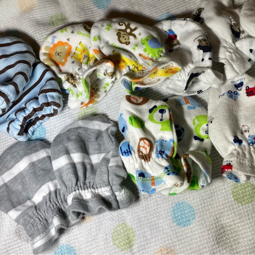 NEWBORN mittens 👶